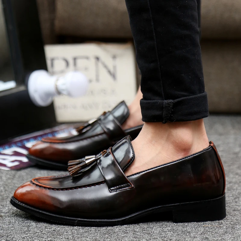 WOLF WHO Classic Men Shoes Breathable Comfortable Men Loafers Luxury Brand Men Dress Shoes For Wedding Dating Men's Flats X-199