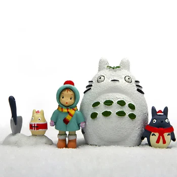 

Classic Kids Toys Winter Style Anime My Neighbor Totoro Resin Action Figure Toy Collection Model Toy Micro Landscape for Garden