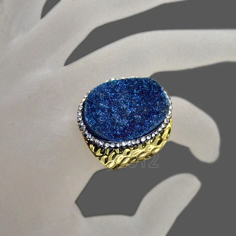 002-5a Blue Druzy Quartz 23x30mm