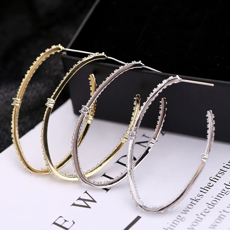 

Unique New Elegant Super Flash Oval Big Earrings Micro-inlaid AAA Zircon Jewelry For Women ZK40
