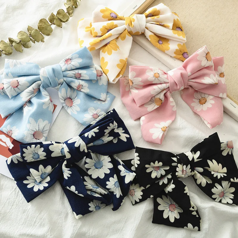 

Simple fashion, flowers, chiffon oversized bow hair clips, headdress, spring ponytail clip, simple fabric, woman head flower gif