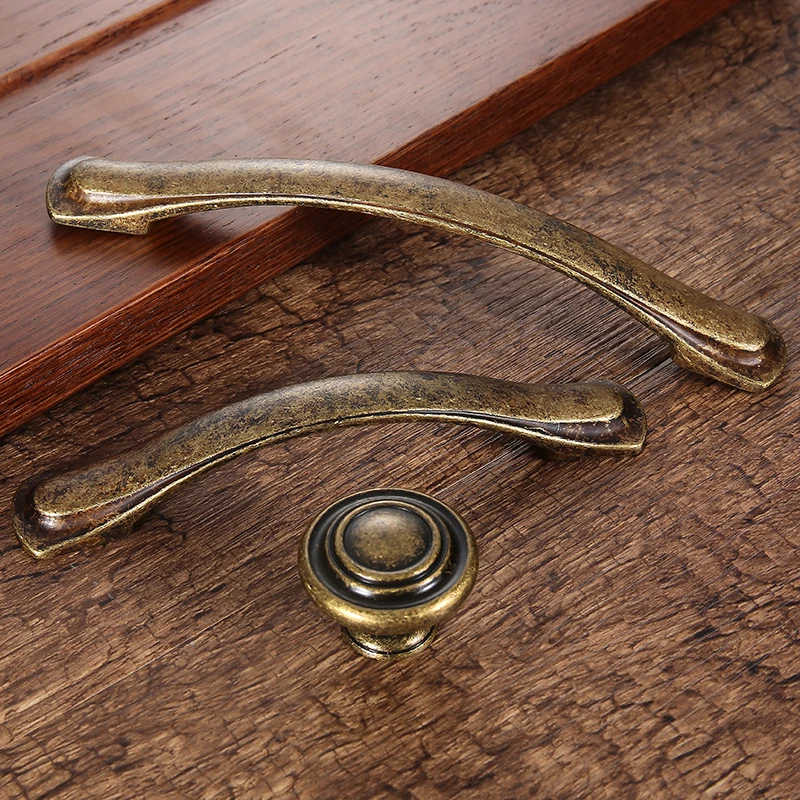 AOBT Retro Metal Antique Brass 96mm 128mm Kitchen Cabinet Door Handle Furniture Drawer Knobs Wardrobe Cupboard Pulls Handles 610