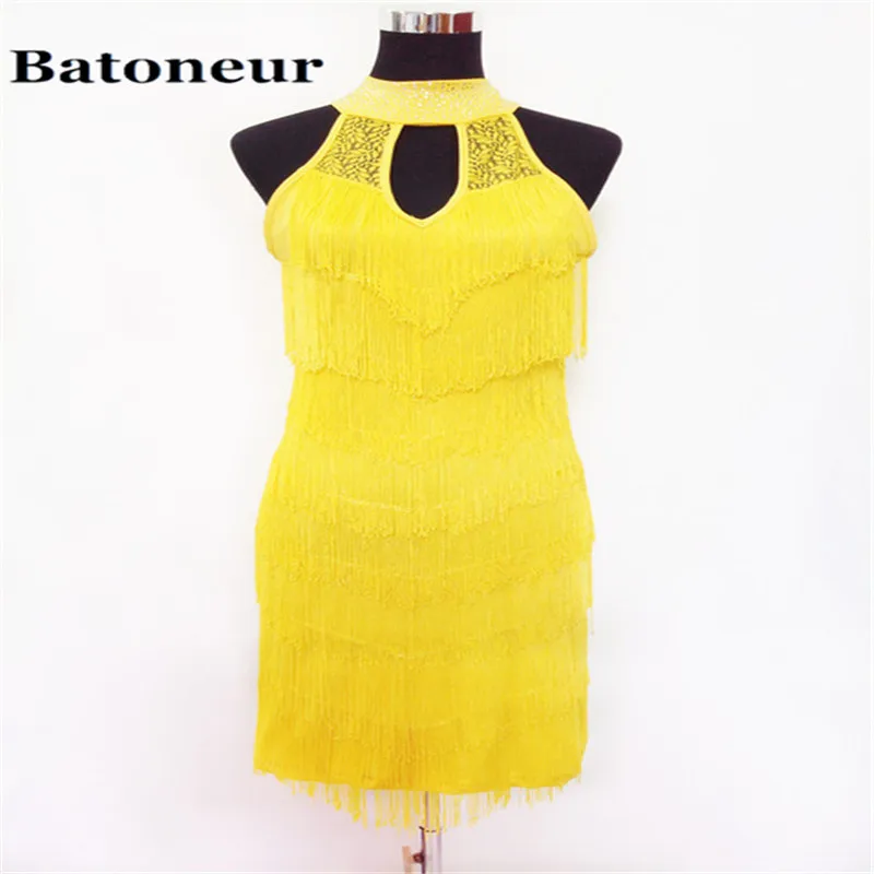 Sexy-Woman-Dance-Performance-Dress-Vintage-Halter-Cold-Shoulder-Keyhole-Hollow-Out-Lace-Fringed-Mini-Party.jpg_640x640 (4)