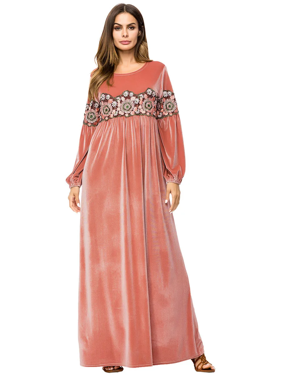 

Muslim Dress Women Long Sleeve Velvet Embroidery Dubai Gown Dress Floral Abaya Islamic Clothing Robe Kaftan Moroccan Vestido