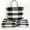 Grands sacs à main d'été en plastique fait à la main, sac de plage, panier, fourre-tout de vacances, sac de shopping tissé imperméable ► Photo 1/3
