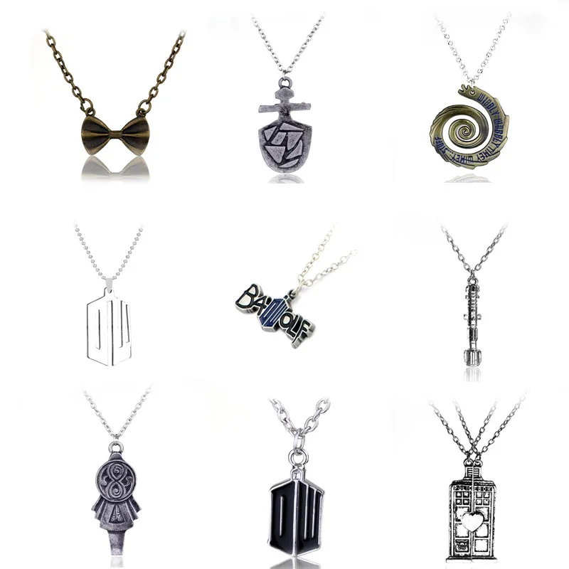 

Fashion DOCTOR WHO Necklace "BADWOLF" DW Logo Pendant TARDIS Strange Dalek Robot Jewelry For Fans Cosplay Accessory Gift