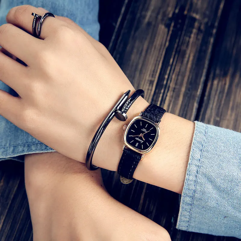 Женские черные кварцевые часы с маленьким квадратным циферблатом и кожаным ремешком, известный роскошный Топ бренд, простой дизайн, женские наручные часы - Цвет: 03