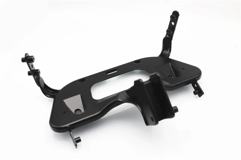 Bracket upper. Bracket upper