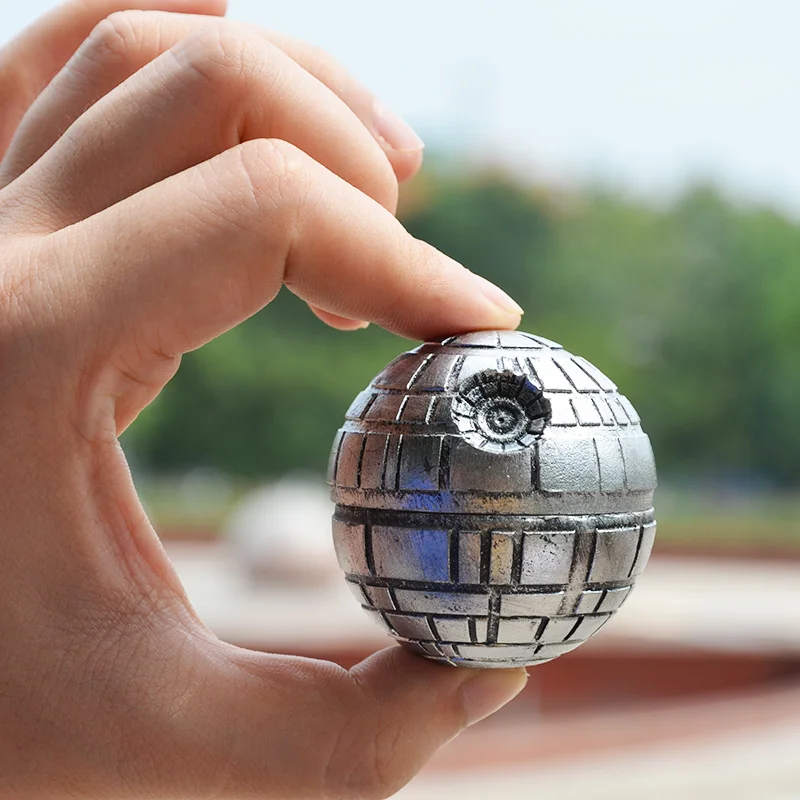 

3 Layers Zinc Alloy Smoking Tobacco Herb Grinder Wars Death Star Grinder Smoking Accessories