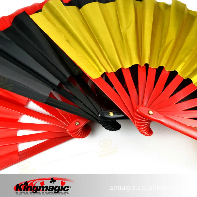 

Manipulation Fan Red Black Gold Colors 1PCS King Magic Props Stage Magia Tricks Free Shipping