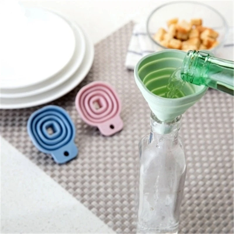 

DINIWELL Silicone Square Small Telescopic Cone Funnel Liquid Dispenser Household Food Grade Kitchen Tools