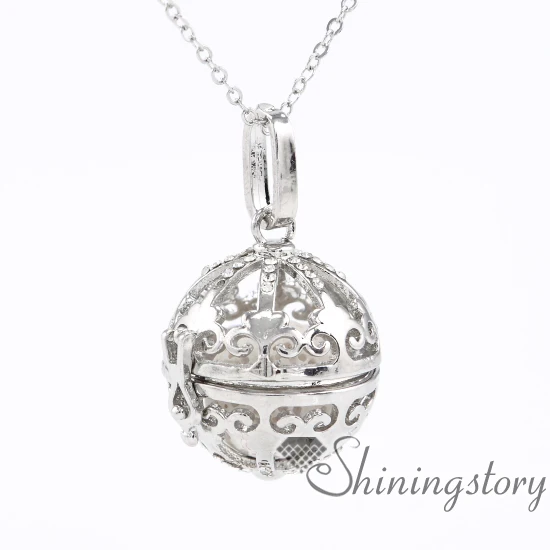 heart openwork essential oil necklace diffuser locket wholesale