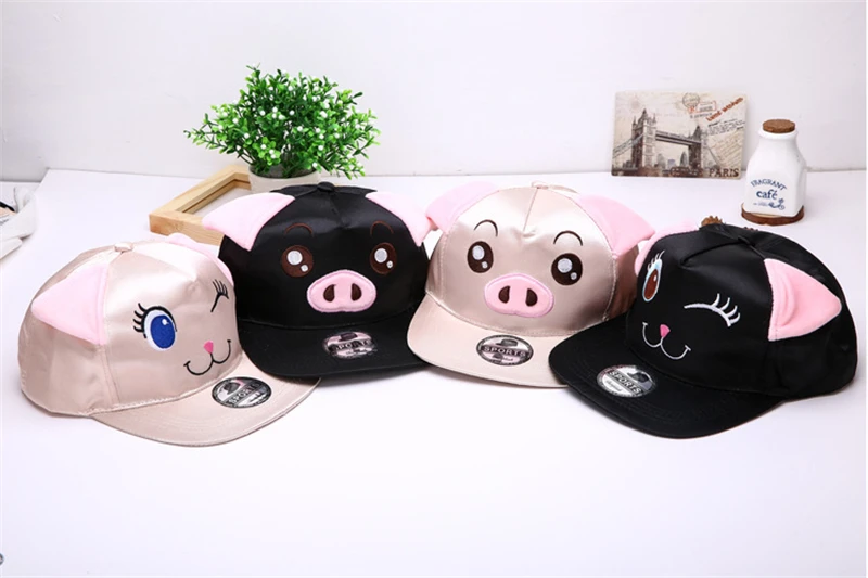 2016 moda hip hop SnapBack gorras para las mujeres Niñas cerdo oveja Cara historieta Sol ocasional hiphip sombreros beisbol chapeu rz82