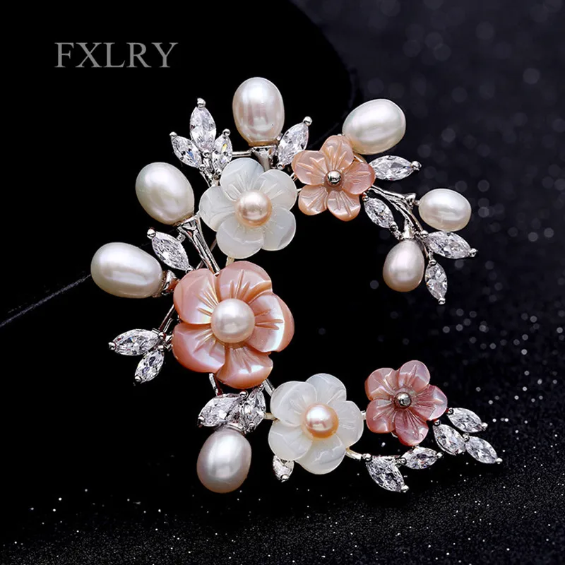 

FXLRY Fashion Jewelry Horse Eye AAA Cubic Zirconia Micro Pave Setting Freshwater Pearl Shell Flower brooch for Women Accessories