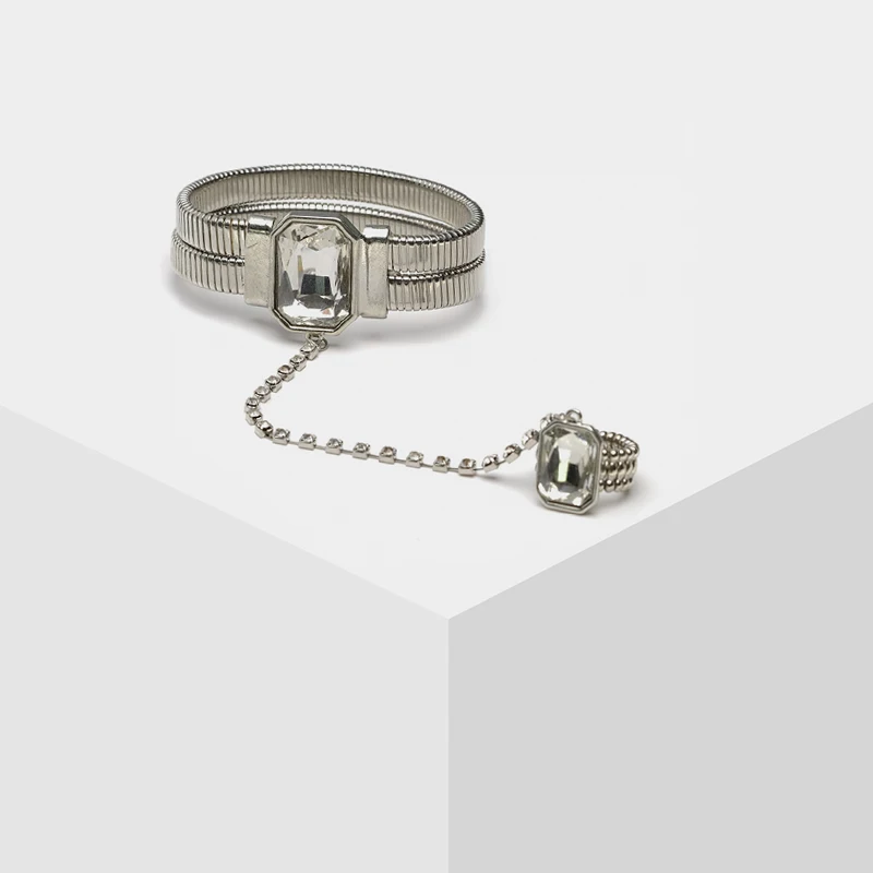 

Amorita boutique Fashion silver Bangles