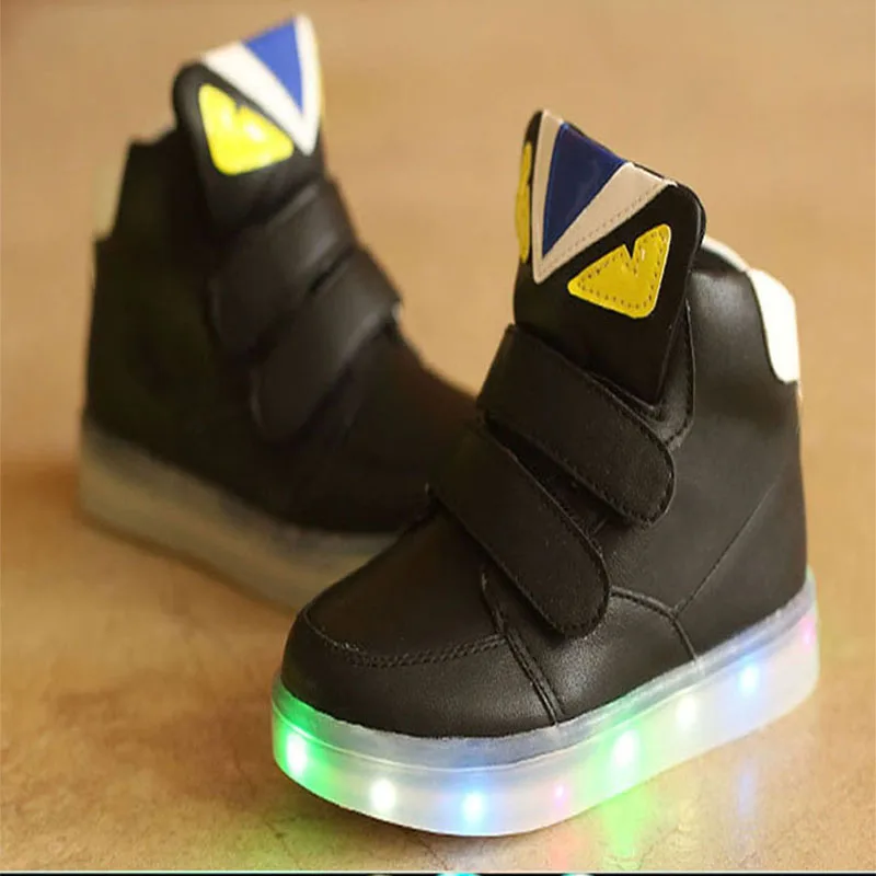 

New 2018 Hook&Loop fashion LED lighted baby casual shoes Spring/Autumn cool baby sneakers Lovely cute toddlers boots girls boys