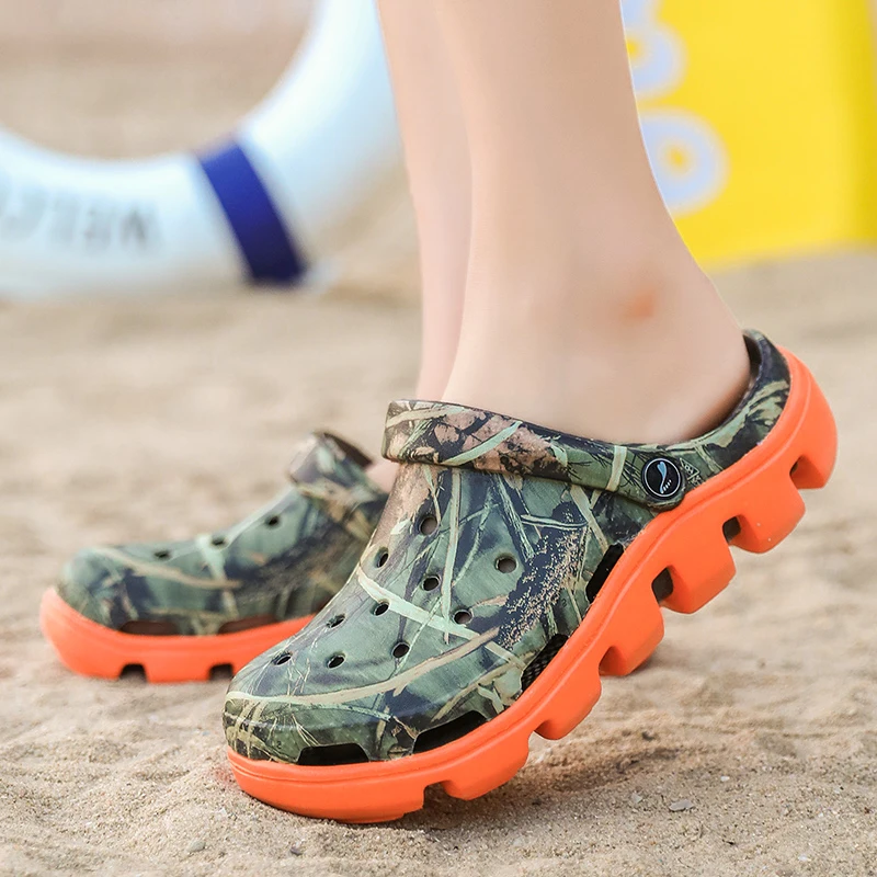 Alllwesome Croc Shoes Men Summer Sandals Lightweight Massage Camouflage Flip Flops Gladiator Sandals Clogs Crocsnessinglys 2019