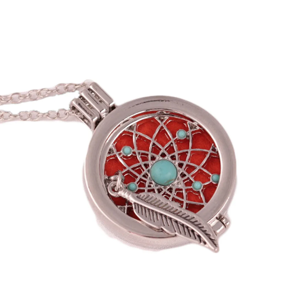 

Personality Feather Necklace Essential Oil Opening Locket Necklace Diffuser