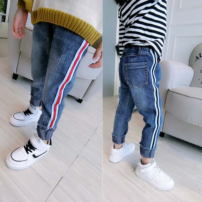 

2018 New Spring Item Girl Sports Jeans Pant Two Colors