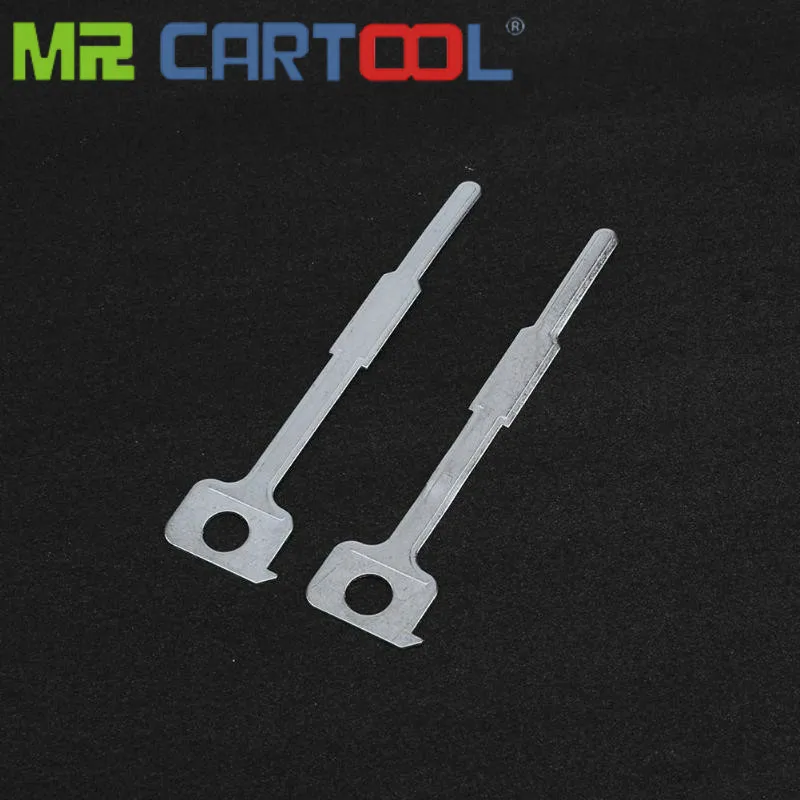 

Universal 2pcs Car Radio Removal Tool Sheet Metal Tool Car CD Stereo Radio Removal Release Keys For Volkswagen Audi Ford Toyota