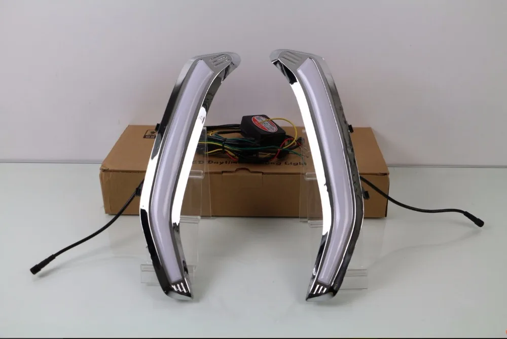 

Car Accessories Chromed 12V DRL Fog Lamp LED Daytime Running Light with turn Signal For Subaru Forester 2016 2015 2014