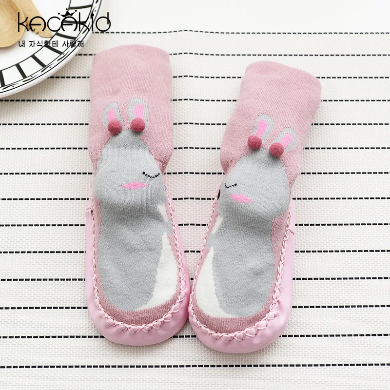 KACAKID/зимние носки-тапочки унисекс для малышей Детские носки-тапочки унисекс с милым рисунком теплые носки для маленьких мальчиков и девочек Ka1264 - Цвет: pink rabbit