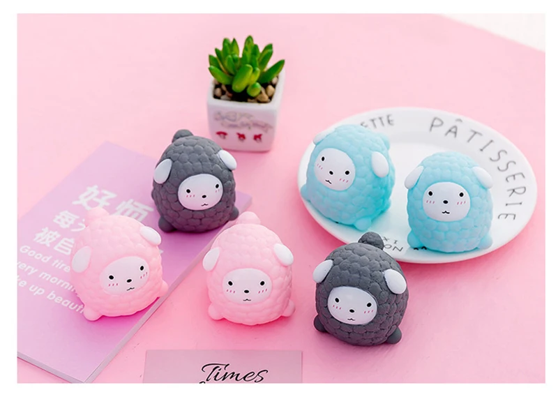 Cute Little Sheep Anti Stress Squeeze Ball Novelty Soft Animal Vent Balls Decompression Tricky Toy Gift T0726 (3)