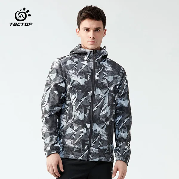 3 TECTOP Мужчины Женщины Открытый Камуфляж Отдых Soft Shell Куртки Водонепроницаемый ветрозащитный согреться Пеший Туризм Soft Shell пальто 7746 - Цвет: 3