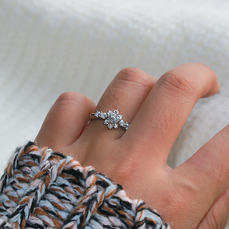 Стерлинговое Серебро 0.5ct DEF цвет VVS1 лаборатория большой алмаз цветок муассаниты обручальное кольцо для женщин