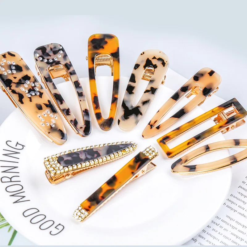 

Leopard Women Rhinestone Print Acrylic Hairpin Retro Shiny Hairpin Girls Hairpin Women's Hair Accessories