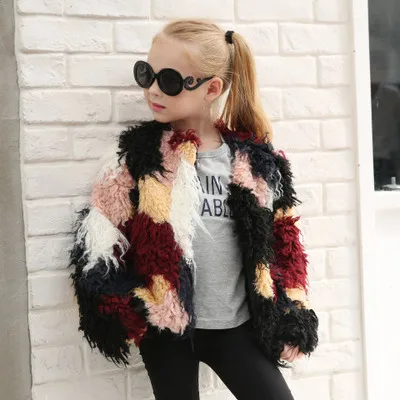 

Free Shipping Fashion Faux Fur Coat MT0804