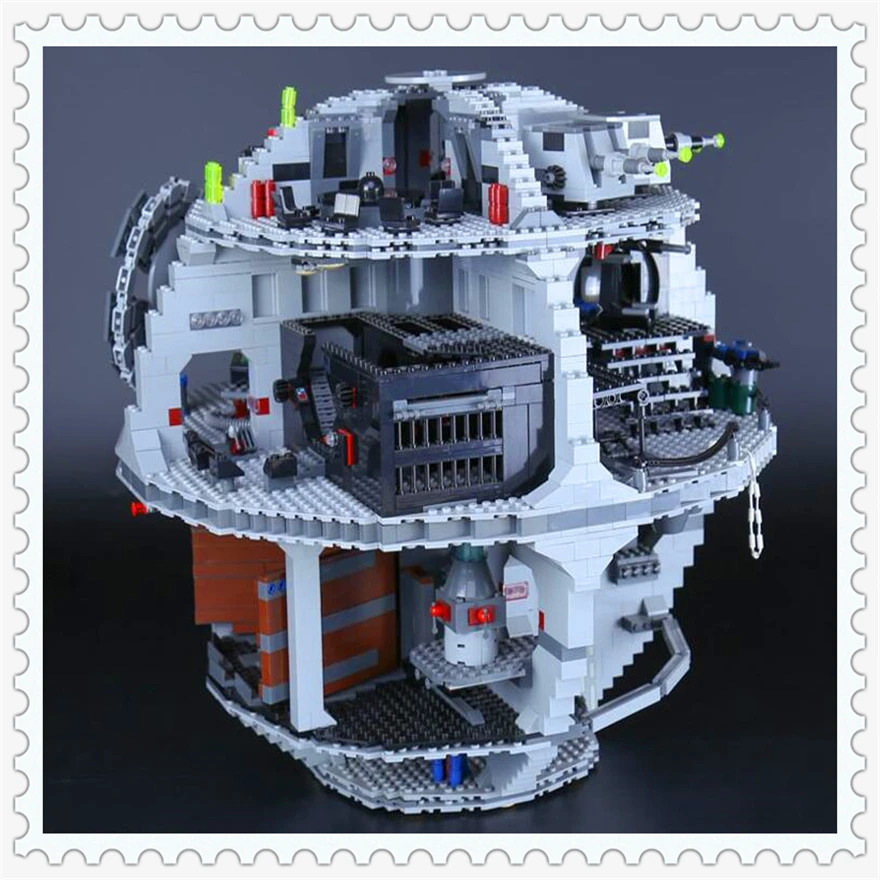 

3803Pcs Star Wars Death Star II Model Building Block Toys Enlighten 05035 Gift For Children Compatible Legoe 10188