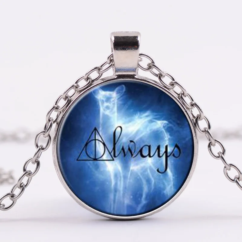

Harry Potter Time jewel necklace European and American popular alloy pendant necklace sweater chain