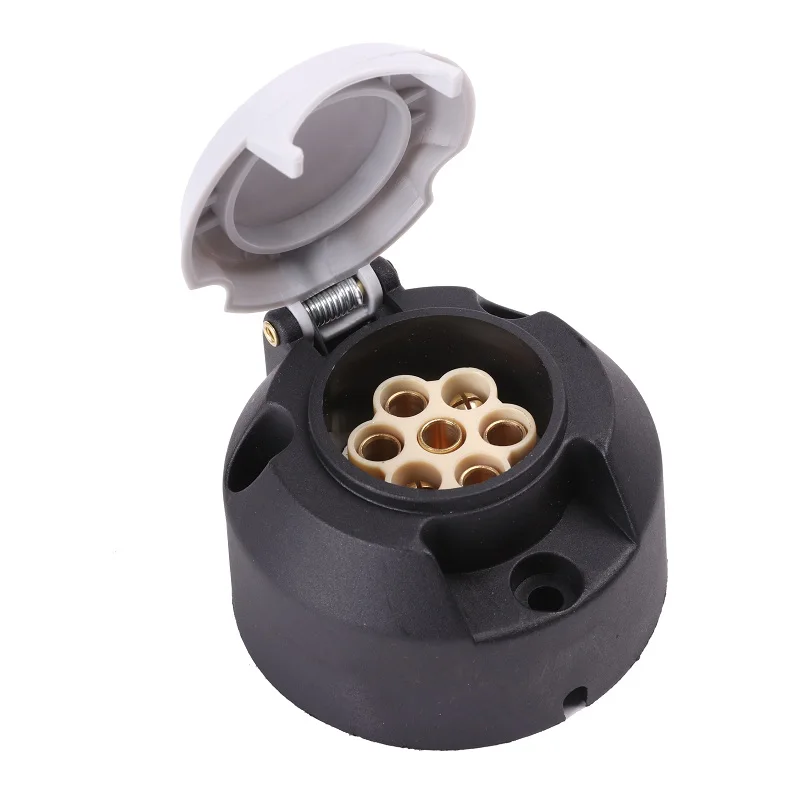 7 pin trailer socket s type