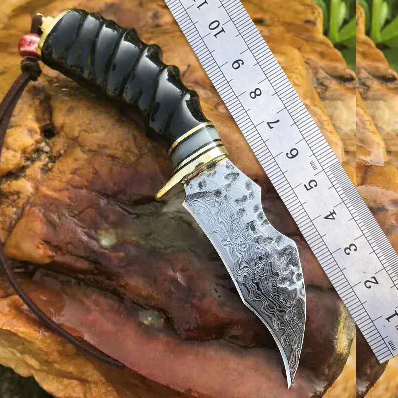 Tactical Knife Outdoor Handmade Damascus steel hunting knife Natural