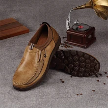 Для Мужчин's Повседневное плоской подошве лоферы, Модные слипоны обувь Для мужчин ручной строчкой-изогнутый Фиттинг повседневная обувь кроссовки для ходьбы лодка обуви