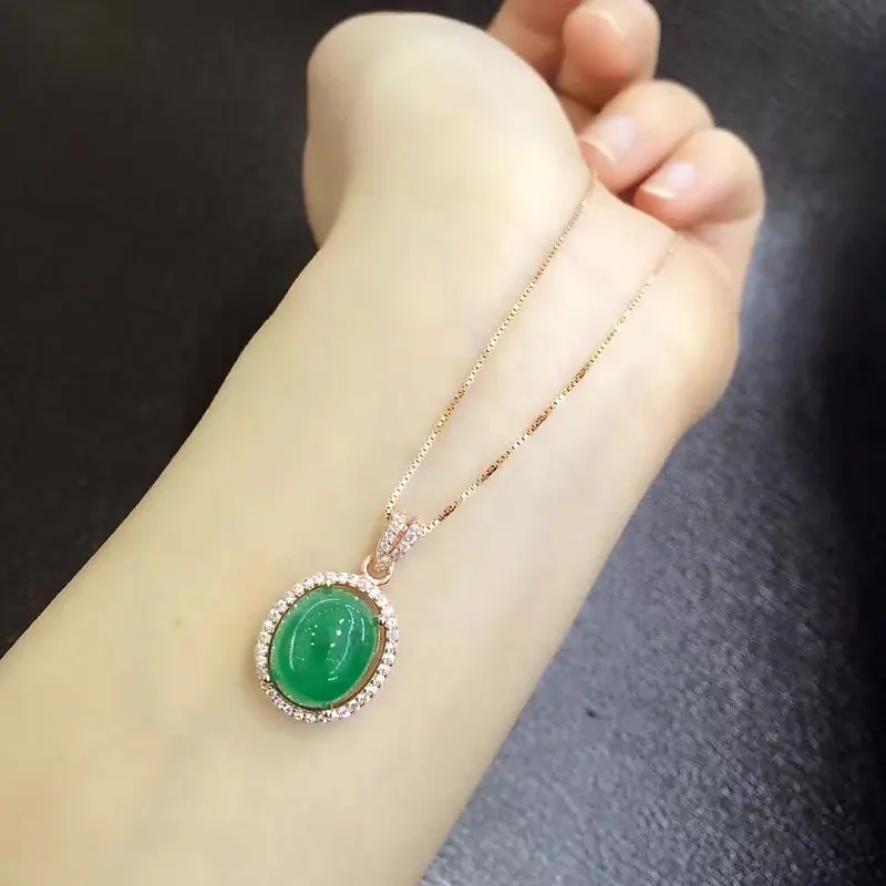 

Collier Qi Xuan_Fashion Jewelry_Colombian Green Stone Round Necklaces_Solid Silver Pendant Necklaces_Factory Directly Sales