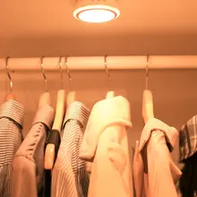 CL018 Автоматическая Беспроводная индукции человеческого тела подзаряжаемые Светодиодные night light home голосового управления