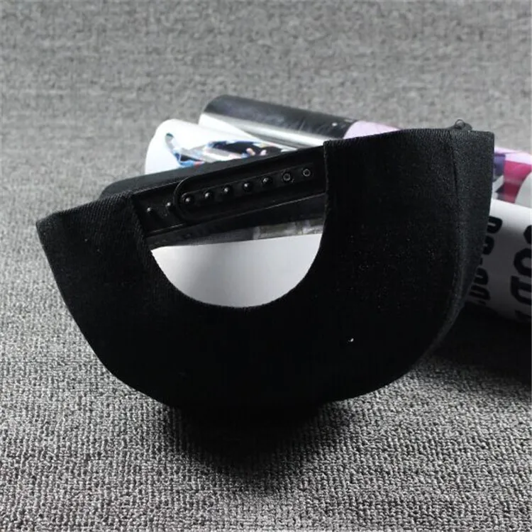 2791718636_1089435558