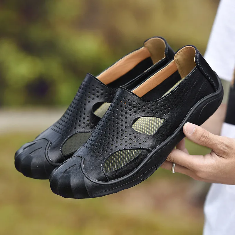 Г. Новые мужские кожаные сандалии Высококачественные мягкие повседневные сандалии мужские летние пляжные шлепанцы удобная спортивная обувь для улицы