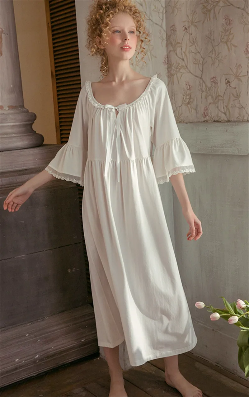 NIGHTGOWN (5)
