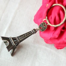 

Chaveiro Huarache Clef Monchichi Llaveros Torre Eiffel Tower Keychain Keys Souvenirs Paris Tour Chain Ring Decoration Holder