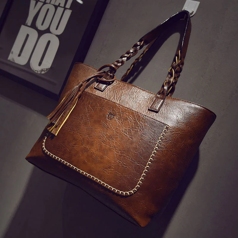  2019 Large Capacity Women Bags Shoulder Tote Bags bolsos New Women Messenger Bags With Tassel Famou - 32796150236