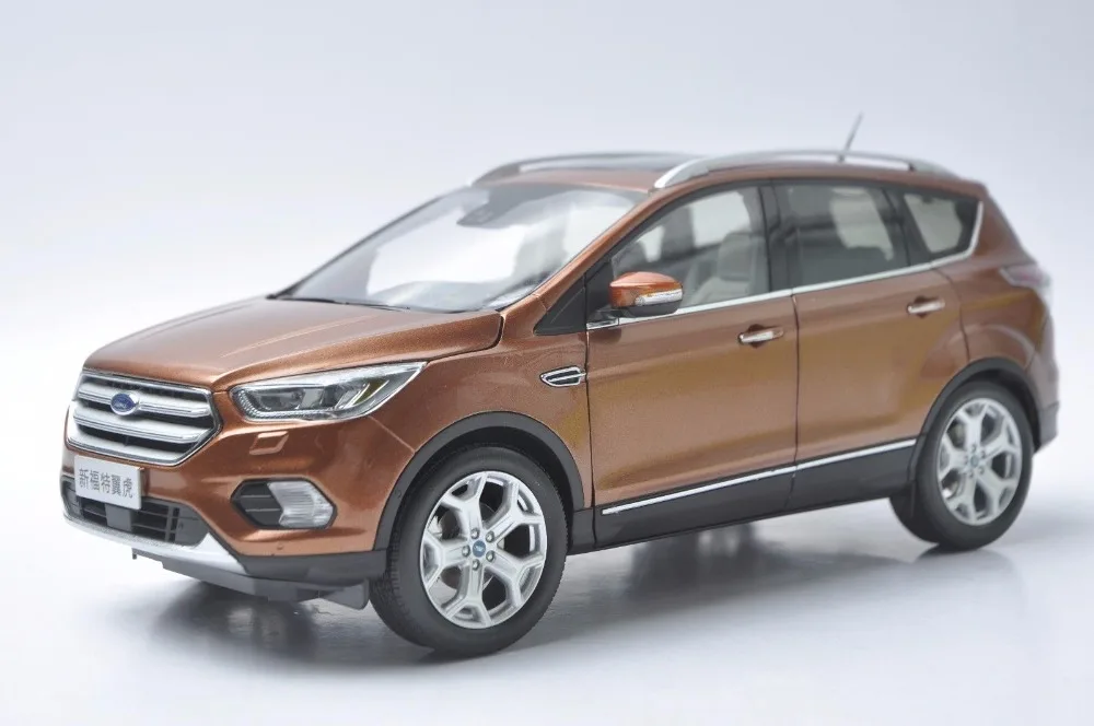 1:18 литая модель для Ford Kuga Escape коричневый внедорожник игрушечный автомобиль миниатюрная Коллекция подарков