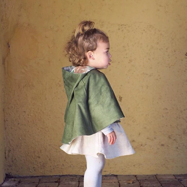 Винтаж принт Малыш Обувь для девочек теплые замшевые Реверсивный капюшоном накидка зимние пальто От 0 до 4 лет