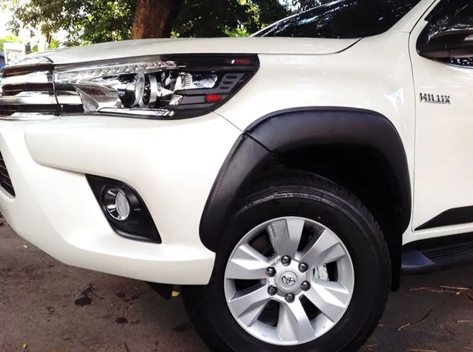 For Toyota Hilux Headlight Decoration Lamp Hoods Head Light Cover Hilux REVO 2015 2016 2017 ABS Body Parts Auto Accessories 43