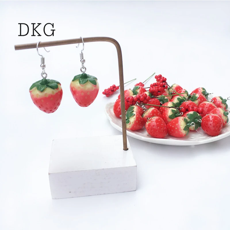 

Original Hand-made Cartoon Fun Cute Strawberry Stud Earrings Ear Clip for Party Women Girl JaDKGese-style Earrings Jewelry Gift