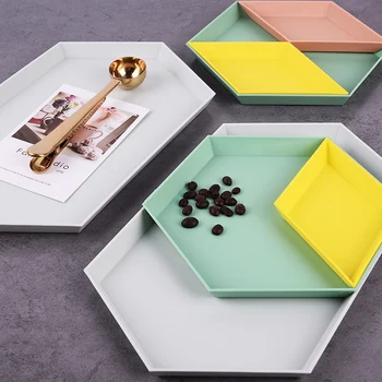 

4Pcs/set Polygon Jewelry Display Plate Desktop Combination Storage Tray Nordic Geometric Diamond Metal Hexagonal Cake Fruit Dish