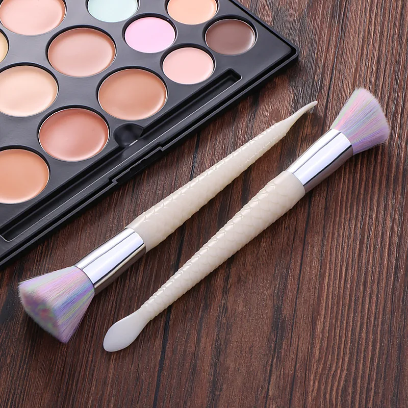 4065590967_1824207862 (1)