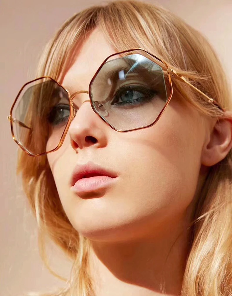 8467811902_1234125702